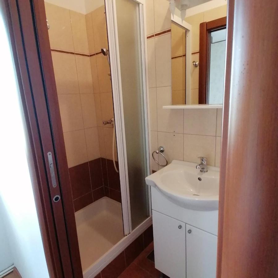 Отель House Spiljar Цриквеница Экстерьер фото